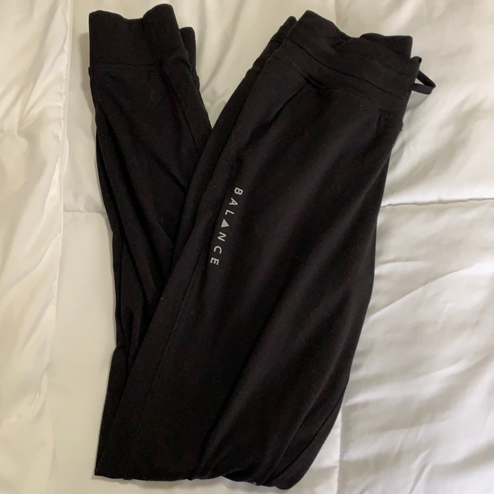 Balance athletica joggers